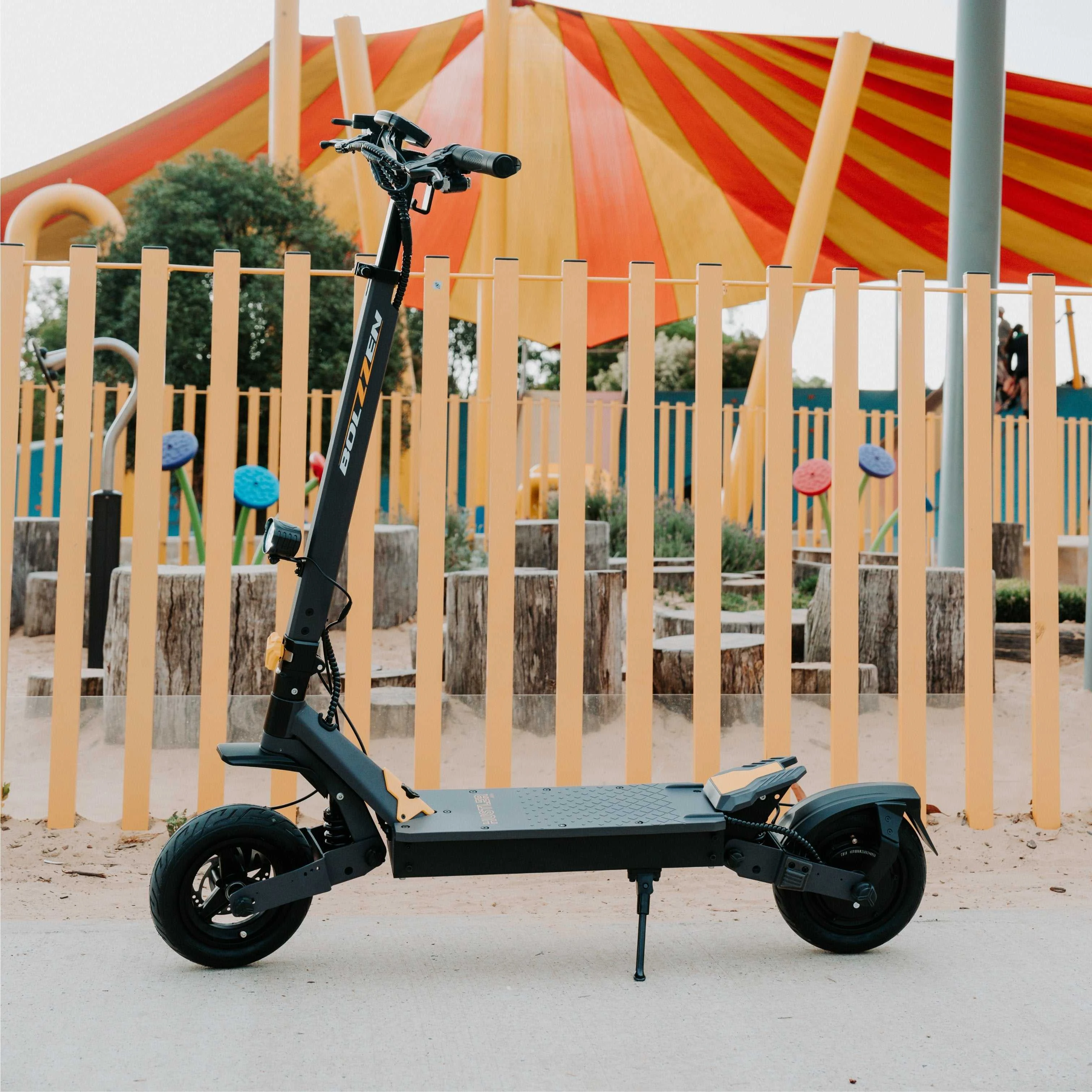 Bolzzen Hustler 4816 electric scooter
